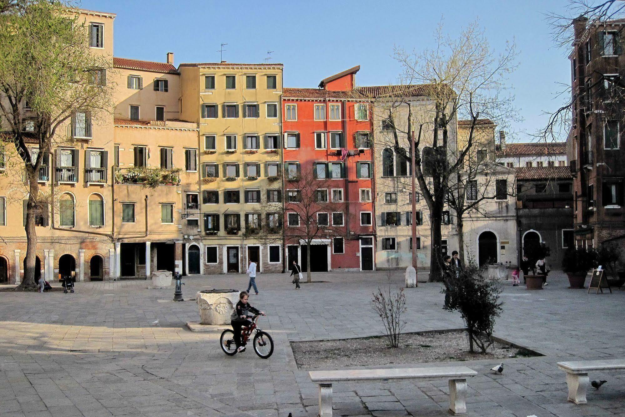 Soave Ghetto Apartment Венеция Екстериор снимка